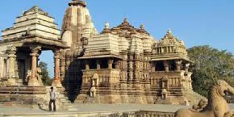 Orchha Khajuraho Tour