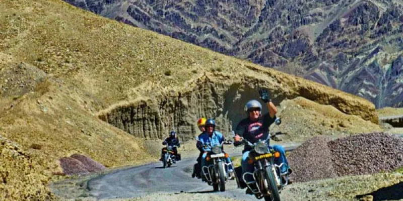 Classic Motorbike Tour Zanskar Package