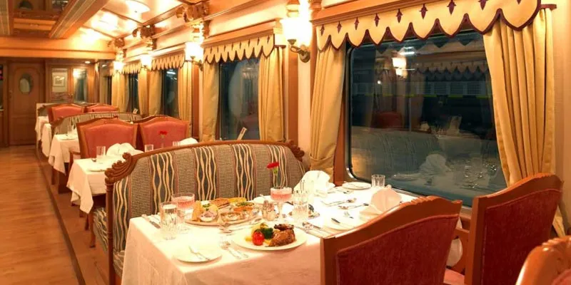 Southern Splendor - The Golden Chariot Tour