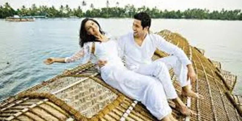 Romantic Kerala Tour  5 Nights / 6 Days