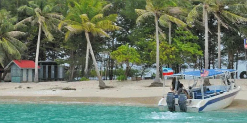 Mantanani Island Day Trip Snorkeling Package