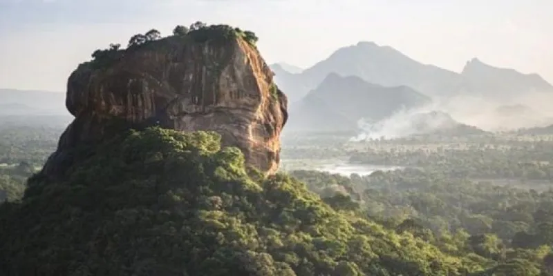 Tour Around The Pearl