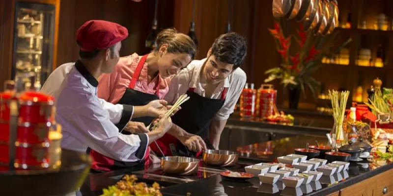 Full Day Chiangmai Phantawan Thai Cooking School Tour