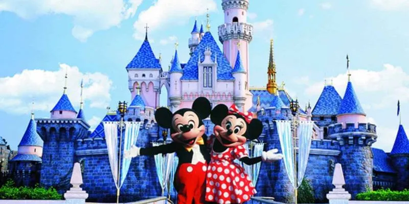 Hong Kong & Macau Package With Disney Land & Ocean Park Tour