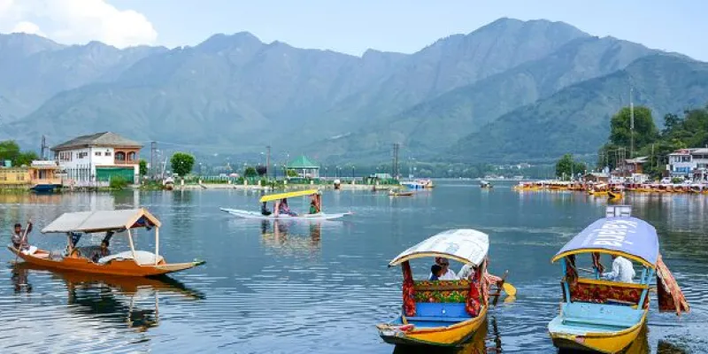 Kashmir Honeymoon Tour - Jammu to  Jammu - 5N 6D