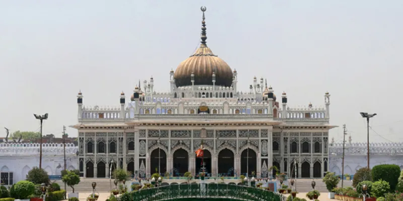 North India With Lucknow And Ahmedabad 16 Days