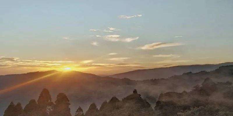 Sittong - Peshok/Lamahatta - Rishyap - Lava - Kolakham Tour