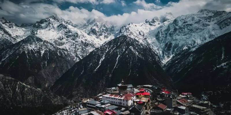 Kashmir Great Lakes Trek - The Alpine Lake Paradise 7 Days Kashmir Group Trek Tour