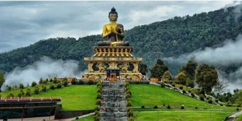 5N / 6D NORTH EAST - NATURE'S GLORY