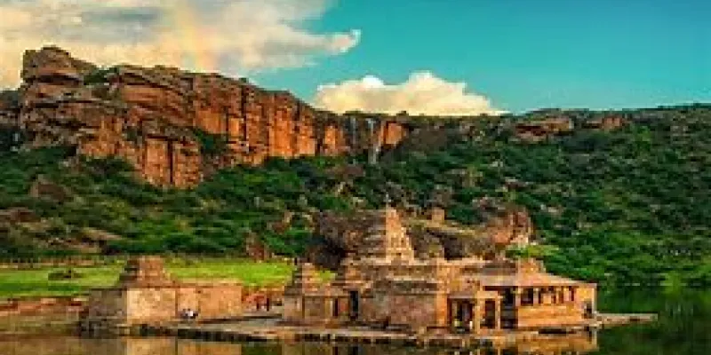 2 Night 3 Days Hampi-Badami