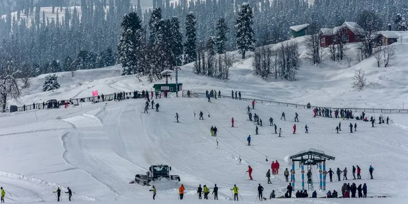 4 Days 3 Nights Gulmarg Natural Tour