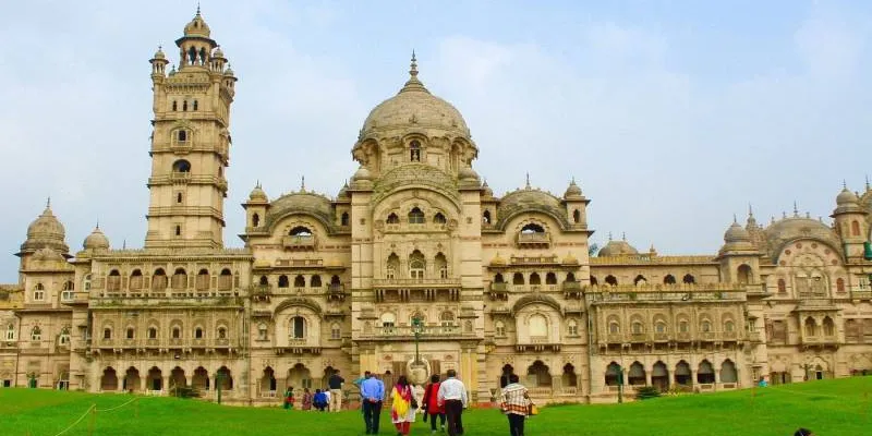 Vadodara Tour Package 2N - 3D