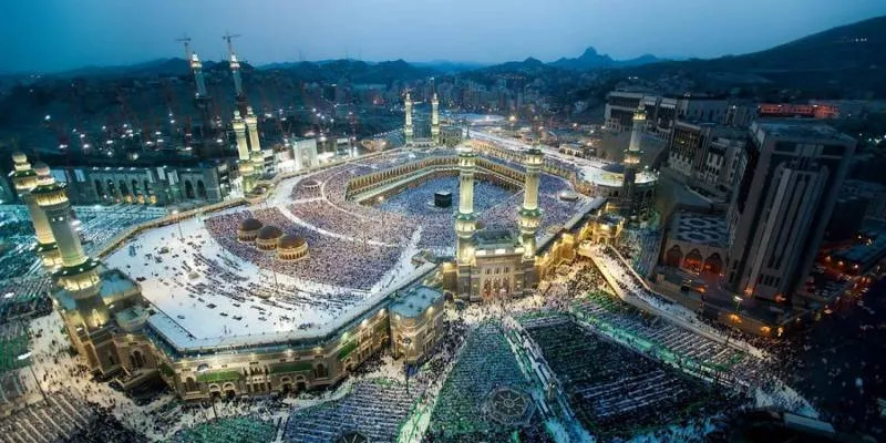 14 Nights 15 Days Makkah Madinah Package