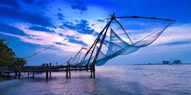 Munnar - Thekkady - Alleppey Tour