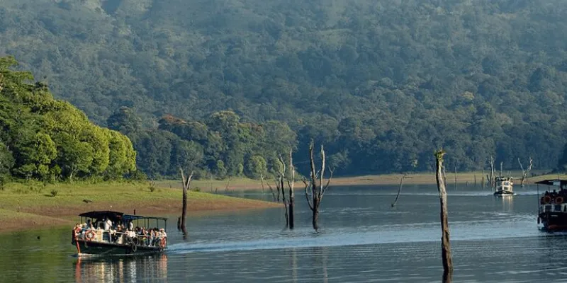 5 Night - 6 Days Kerala Tour Package