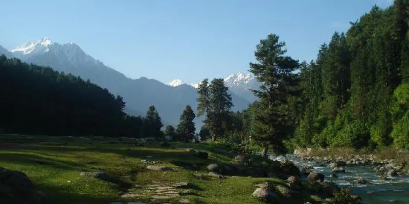 Kashmir Package 4 Nights / 5 Days