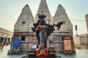 Women’s Special Varanasi - Ayodhya - Lucknow Tour Women’s Special Varanasi - Ayodhya - Lucknow Tour