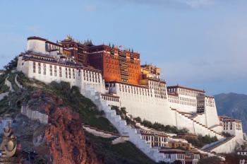 Private 13 Days Wild China Tour Package