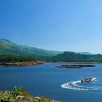 Kerala Beaches and Forests Tour