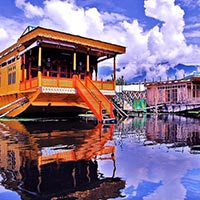 Amritsar - Srinagar - Gulmarg - Sonmarg - Pahalgam - Jammu Tour
