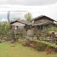 Singalila Ridge - Dafhey Bhir - Dzongri - Gochela Trek 12 Days 13 Nights