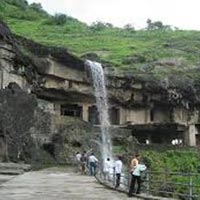 Mumbai Ellora Caves Tour