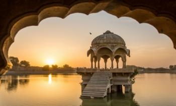 5 Days Delhi–Agra–Jaipur–Delhi Tour