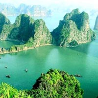 Vietnam Tour at a Glance in 8 Days