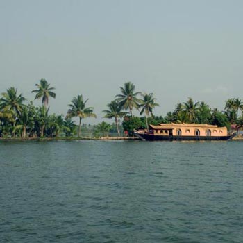 Alleppy-Cochin Tour