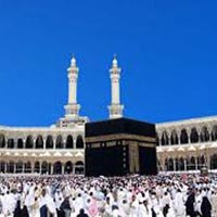 Haj And Umrah Deluxe Group Package