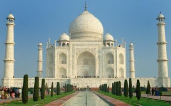 Taj Mahal Full Day Tour from Delhi by Express Train Package