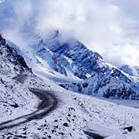 Manali by volvo Tour