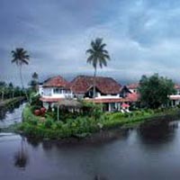 Kerala Backwater Tour With Alleppey