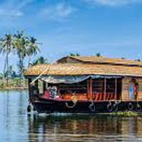 Periyar Tour with Tree house