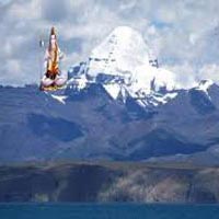 Kailash Manasarovar Yatra by Helicopter Tour
