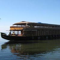 Munnar and Alleppey Package - 4 days Tour