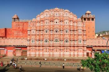 Long Weekend Breaks - the Golden Triangle Tour