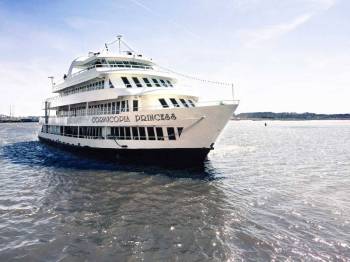 Boat Cruise Tour