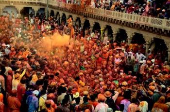 Day Tour to Vrindavan Package