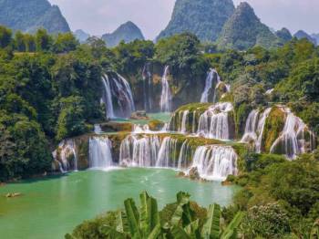 Assam - Meghalaya 4 Night 5 Days Tour