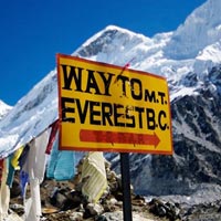 Nepal : 16 Days Guided Everest Base Camp Trekking on B.B plan with The Nepal Trekking Company Tour