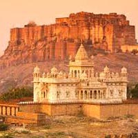 Golden Triangle with Desert & Lakes Tour