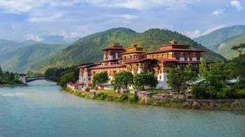 Bhutan Tour- Thimphu 1N – Wangdue / Punakha 1N – Paro 2N