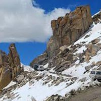 Delhi-Leh-Lamayuru-Pangong (7 Days 6 Nights) Tour