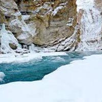 Frozen River (Chadar) Trek Tour