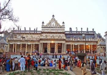 Mathura, Vrindavan and Agra Tour