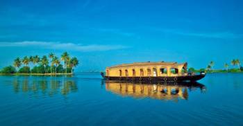 Houseboat Experience In Kochi