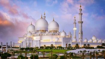4 Nights and 5 Days Dubai Package