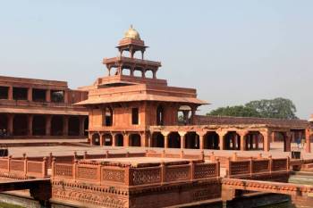 Noida Agra Fatehpur Sikri Ranthambore Jaipur Tour
