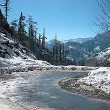 SPR Giriratna Hikers-- New Year Special Himalayan Trek to Winter Solang Valley Trek 27th Dec 17 to 3